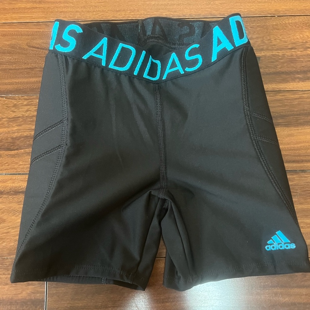 NWT Adidas Girls Destiny Slider Shorts Size Smal
